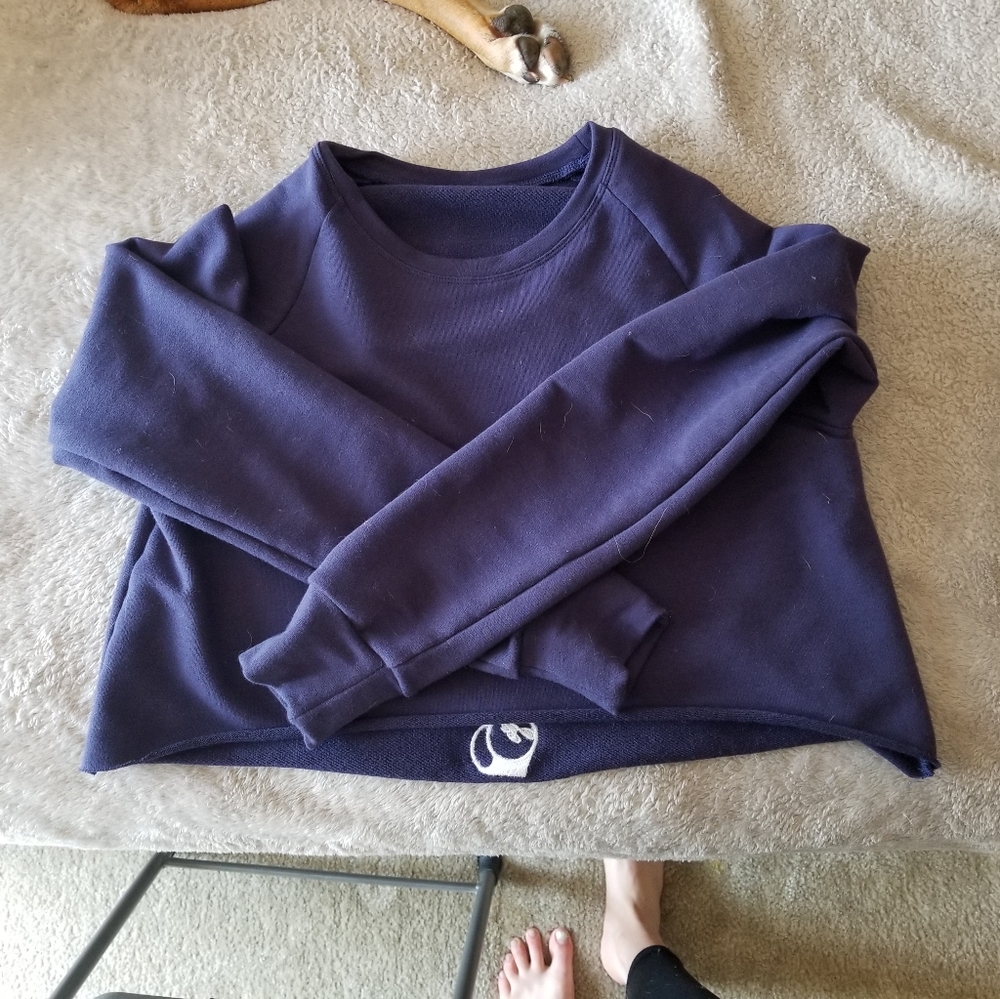 Booty Queen Purple Crop Sweatshirt